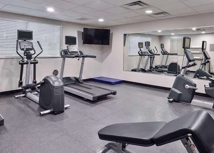 Country & By Radisson, Tinley Park, Il 3*