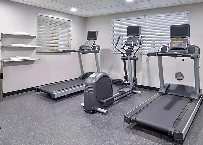 Hotel Country & By Radisson, Tinley Park, Il Tinley Park