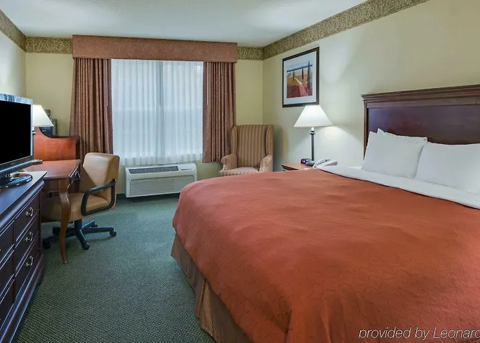 Hotel Country & By Radisson, Tinley Park, Il 3*