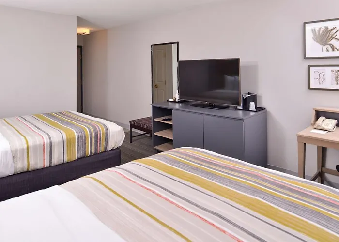 Hotel Country & By Radisson, Tinley Park, Il